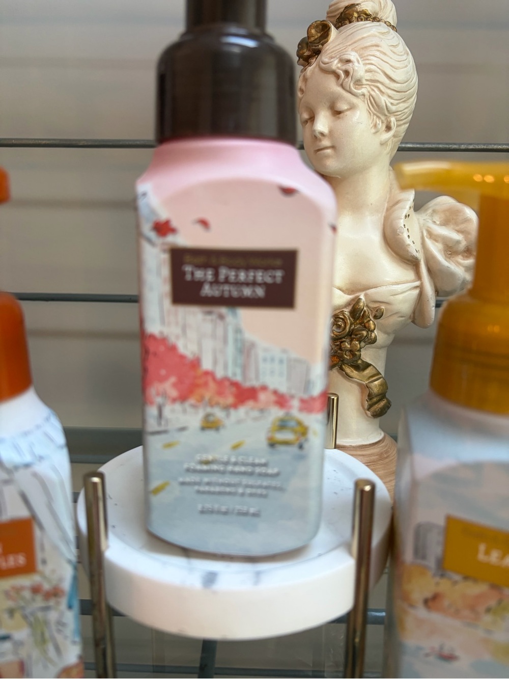 Bath & Body Works Fall Trio of Foaming Hand Soaps NWT - Picture 3 of 7
